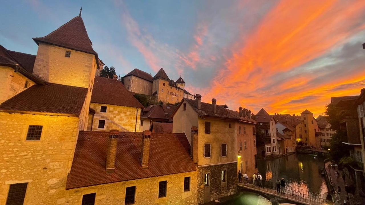 Les Suites D'Anniciaca - Hyper Centre Avec Vue Sur Le Chateau Annecy Zewnętrze zdjęcie
