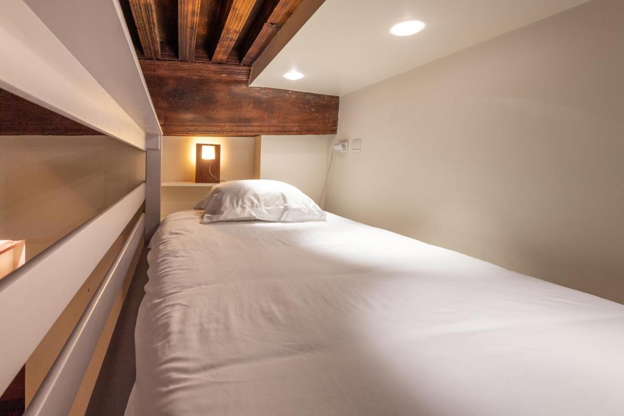 Les Suites D'Anniciaca - Hyper Centre Avec Vue Sur Le Chateau Annecy Zewnętrze zdjęcie